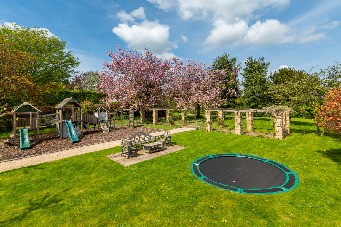 House For Sale Near Wetherby Crackhill Sicklinghall