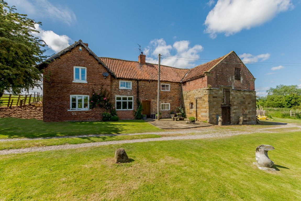 Mill House, Thornton Le Street, Thirsk. YO7 4DS.