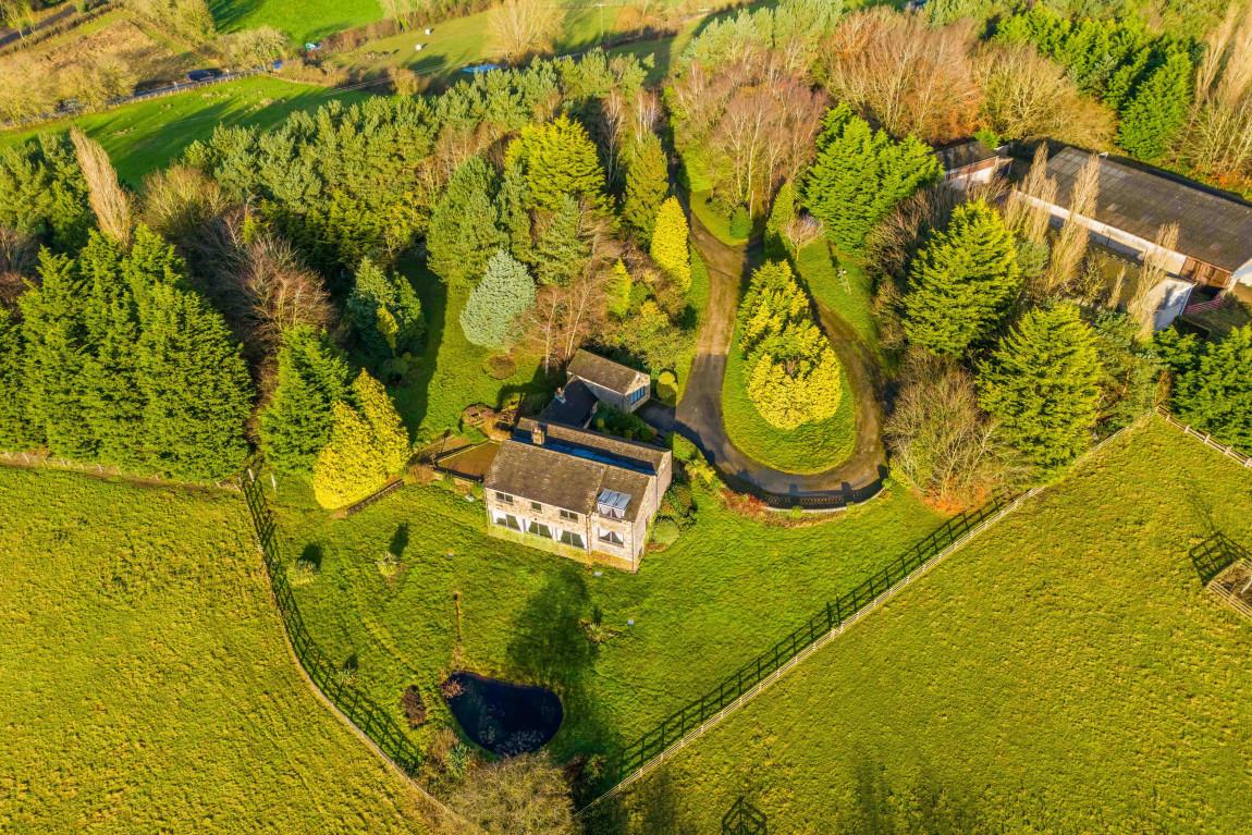 House For Sale In Weeton Leeds Jubilee Farmhouse Croft